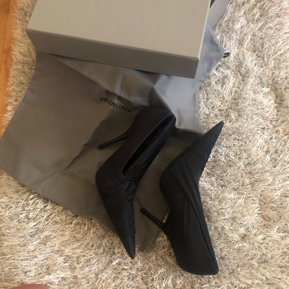 BALENCIAGA JERSEY PUMPS NEW •7• - Picture 2 of 5